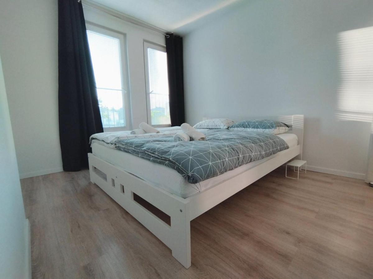 Apartment Sanya #3 Ljubljana Extérieur photo
